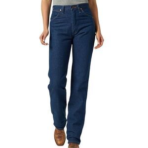 Wrangler Women’s Cowboy Cut Slim Fit Natural Rise Waist Jeans